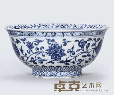 XUANDE (1426-35) AN EARLY MING BLUE AND WHITE BOWL